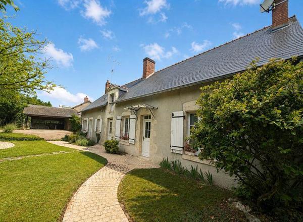 Maison à vendre 320 000 € Cellettes 6 p 174 m² DPE D