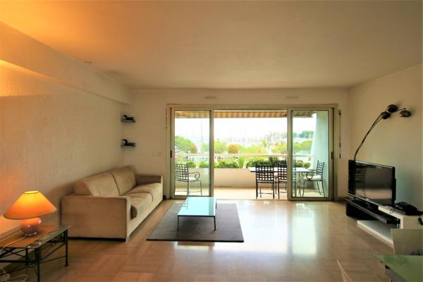 Appartement 3 pièces 73 m2 vue mer et port