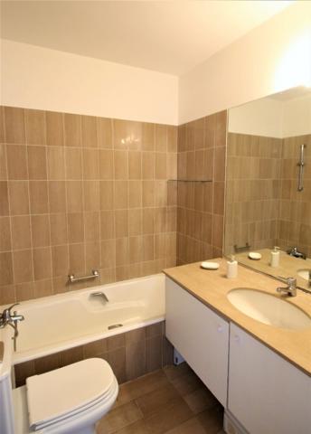 Appartement 3 pièces 73 m2 vue mer et port