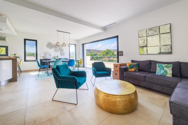 Maison à vendre  4 pièces - 144 m2 PORTO VECCHIO - 201