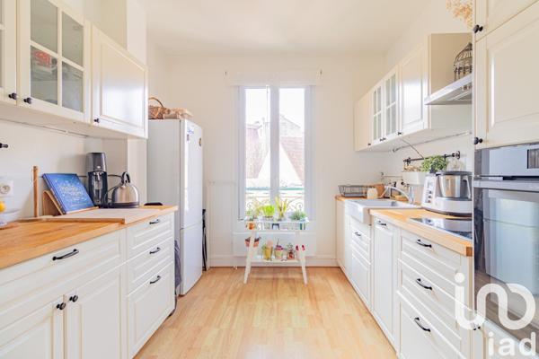 Appartement 2 pièces de 42 m² à Montrouge (92120)