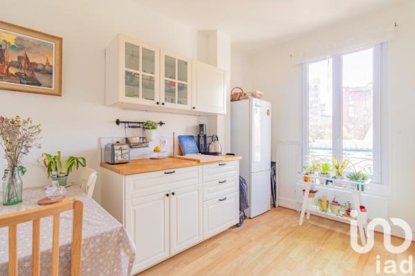 Appartement 2 pièces de 42 m² à Montrouge (92120)
