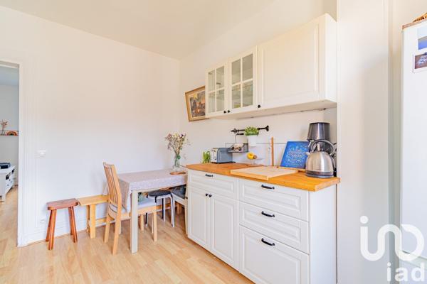 Appartement 2 pièces de 42 m² à Montrouge (92120)