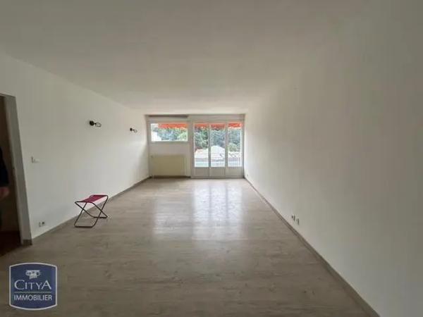 Appartement à louer 5 pièces 104m² Périgueux (24000)