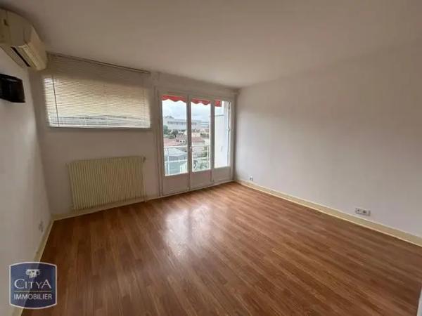 Appartement à louer 5 pièces 104m² Périgueux (24000)