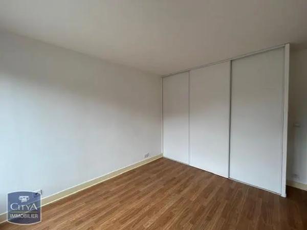 Appartement à louer 5 pièces 104m² Périgueux (24000)