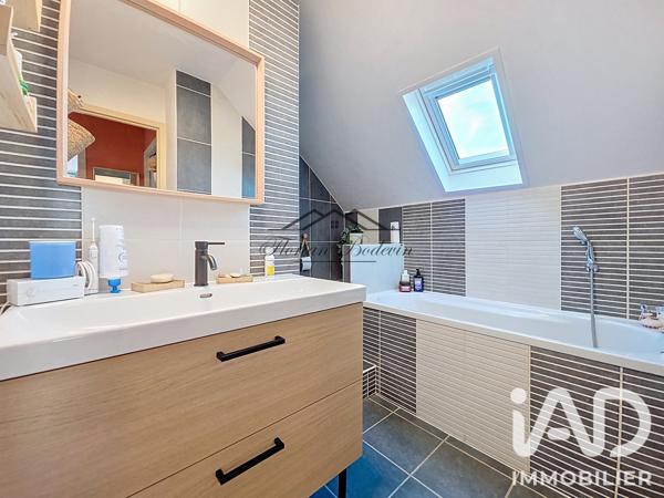 Maison à vendre 5 pièces 98 m² Saint-Pierre-du-Perray