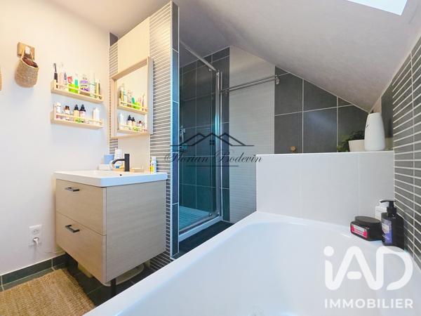 Maison à vendre 5 pièces 98 m² Saint-Pierre-du-Perray