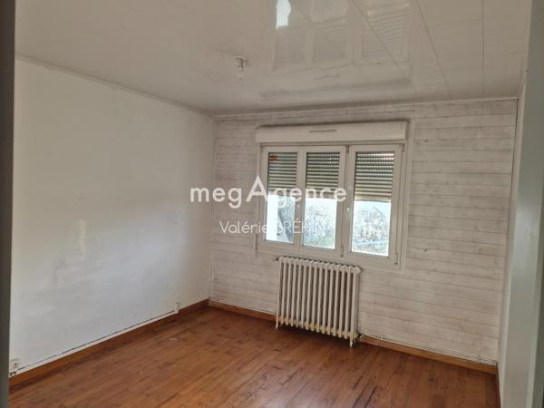 Maison à LE GENEST-SAINT-ISLE, 53940 - 4 pièces 113m²
