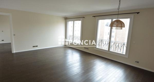 À vendre Appartement 2 pièces 68 m² - Paris 75007