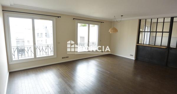 À vendre Appartement 2 pièces 68 m² - Paris 75007