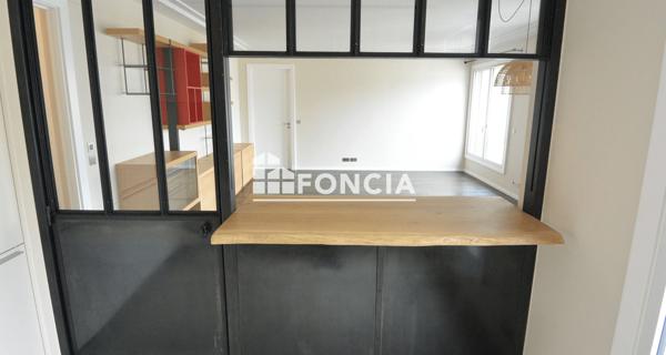 À vendre Appartement 2 pièces 68 m² - Paris 75007