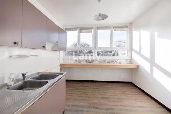 Résidence ravalée et isolée, lumineux 3 pièces de 68 m²