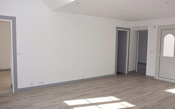 Appartement à louer    3 pièces •  Mézières-sur-Seine