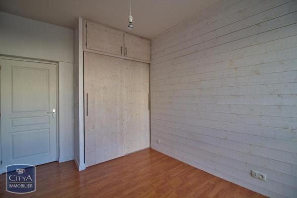 Appartement à louer 3 pièces 80m²