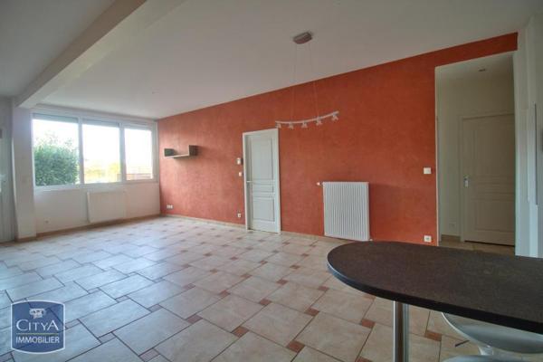 Appartement à louer 3 pièces 80m²