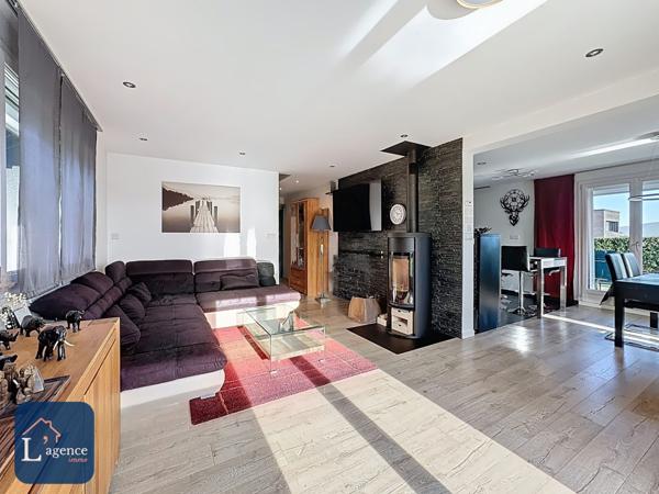 Maison T5 Piscine 800m² de jardin Thoiry (01710)