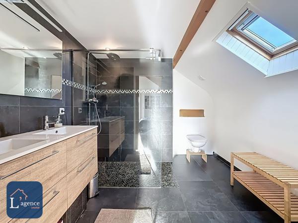 Maison T5 Piscine 800m² de jardin Thoiry (01710)