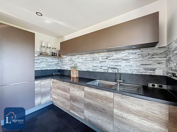 Maison T5 Piscine 800m² de jardin Thoiry (01710)