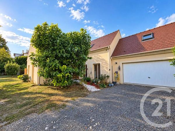Maison à vendre  8 pièces - 202 m 2   LE MESNIL LE ROI  - 78