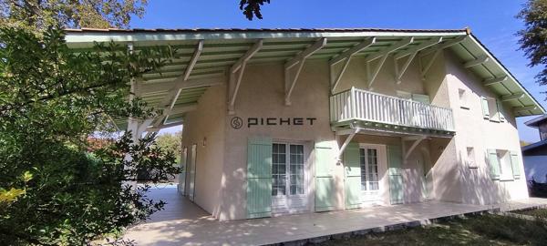 Maison 7 pièces 220 m² MARTIGNAS SUR JALLE - 33127