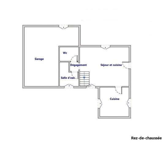 🏡 RISCLÉ – Centre-ville : Maison T4 avec garage 🚗 et superbe terrain arboré de 1 350 m² 🌳
