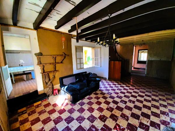 🏡 RISCLÉ – Centre-ville : Maison T4 avec garage 🚗 et superbe terrain arboré de 1 350 m² 🌳