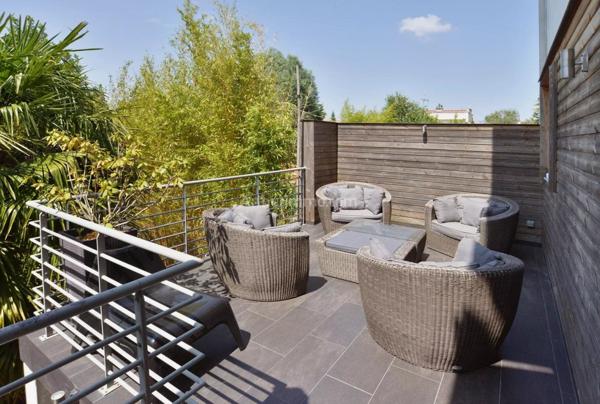 Vente Maison 8 pièces 182 m2 à Bry-sur-Marne