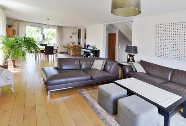 Vente Maison 8 pièces 182 m2 à Bry-sur-Marne