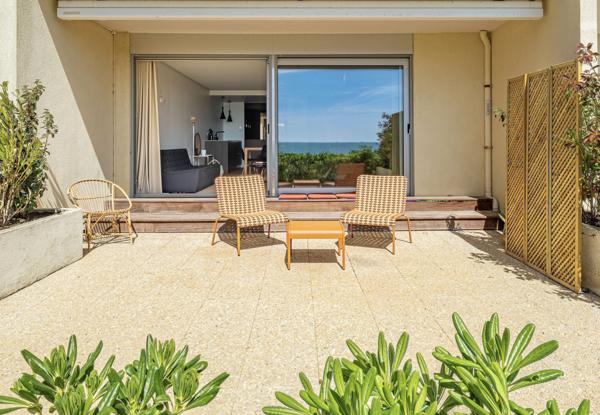Jardin Face mer Garage