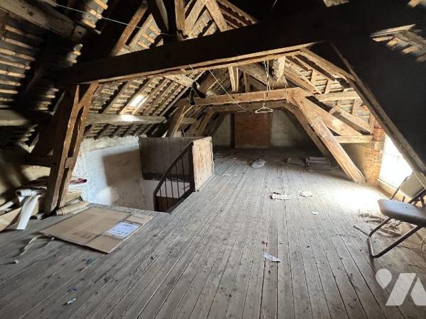 UNE MAISON DE BOURG A VENDRE