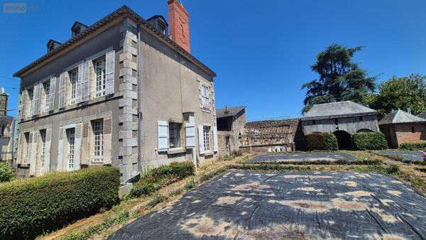Maison de maître à vendre à Gorron en Mayenne (53120), ref : 2875