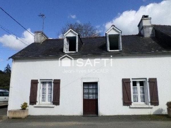 SPEZET (29540) ; A deux pas du bourg, à restaurer.