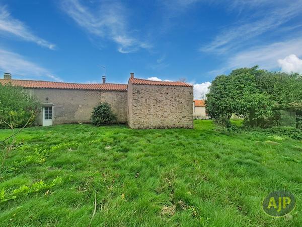 Vente maison Montaigu : 202 000 € - AJP Immobilier Montaigu