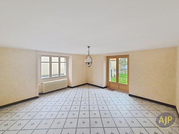 Vente maison Montaigu : 202 000 € - AJP Immobilier Montaigu