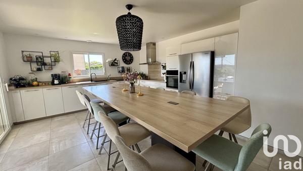 Maison à vendre 5 pièces 131 m² Aubenas