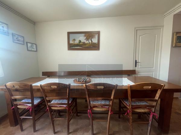 Paillé (17470) SPECIAL INVESTISSEUR propriété avec 2 maisons Piscine Pool House Hanger atelier sur parcelle de 3000m²