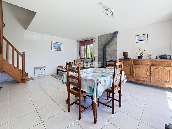 Maison à vendre proche plage de Beg Lann -Terrain de 800 m² et accès bateau