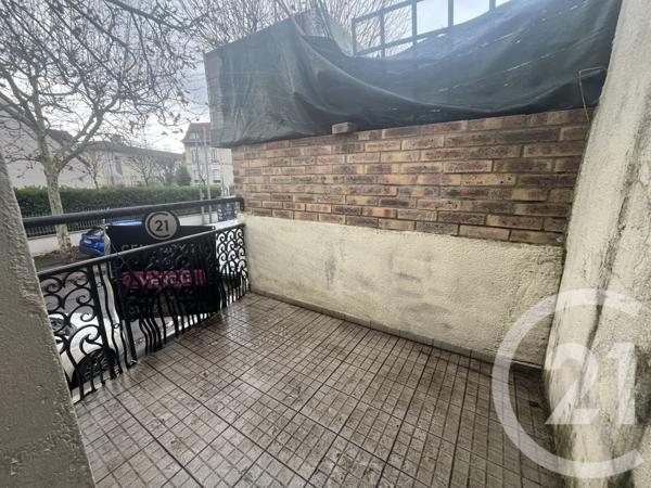 Immeuble à vendre  139,91 m2 ST MAUR DES FOSSES - 94