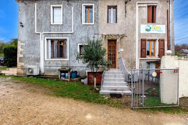 Vente Maison 13 pièces 220 m2 à Les Avenières Veyrins-Thuellin