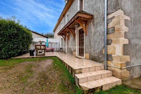 Vente Maison 13 pièces 220 m2 à Les Avenières Veyrins-Thuellin