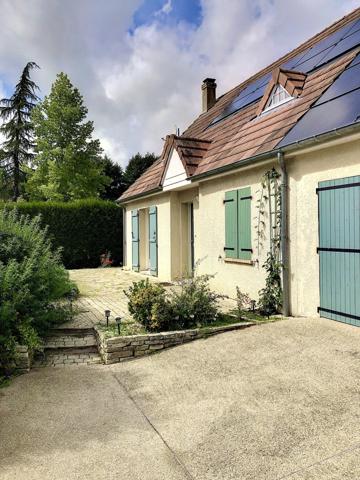 Maison familiale, jardin arboré