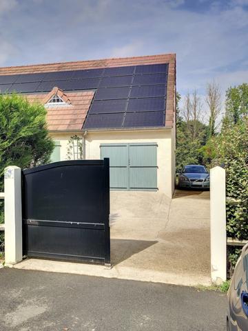 Maison familiale, jardin arboré