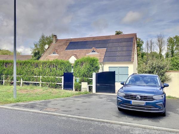 Maison familiale, jardin arboré