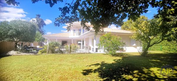 Vente maison Lanton : 893 000 € - AJP Immobilier Andernos les Bains