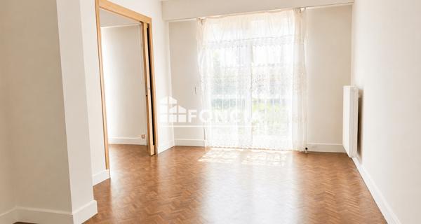 À vendre Appartement 4 pièces 118.79 m² - Versailles 78000