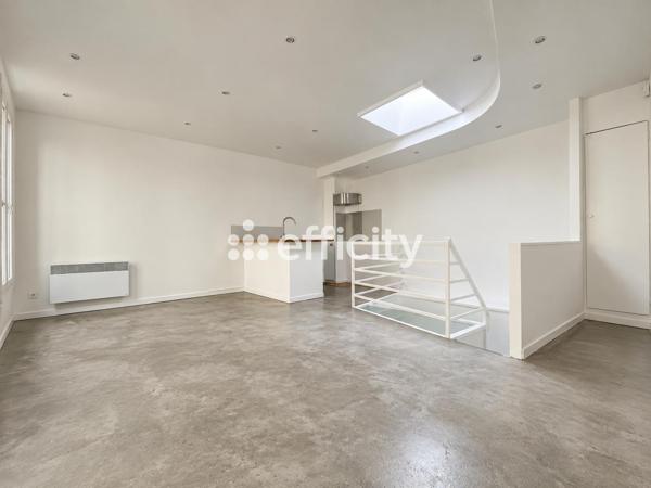 Maison
         3 pièces
        - 50 m² 540 000 € *