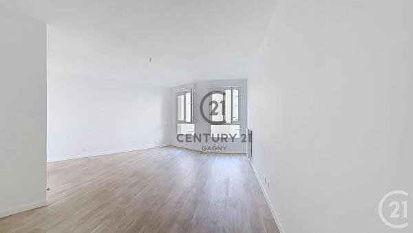 Appartement F1 à vendre  1 pièce - 32 m 2   GAGNY  - 93