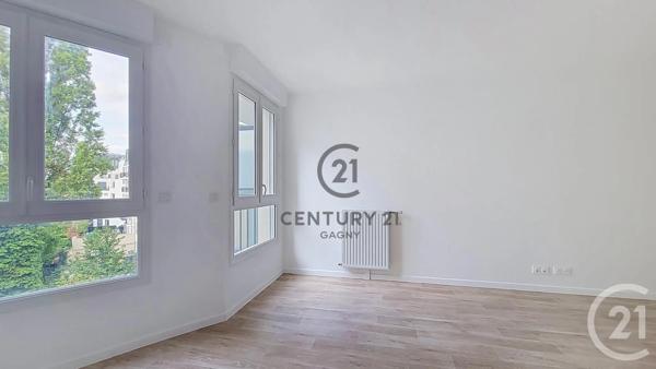 Appartement F1 à vendre  1 pièce - 32 m 2   GAGNY  - 93