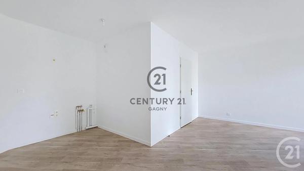Appartement F1 à vendre  1 pièce - 32 m 2   GAGNY  - 93